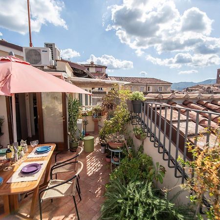 Residenza Al Pavone Luxury With Terrace Leilighet Lucca Eksteriør bilde