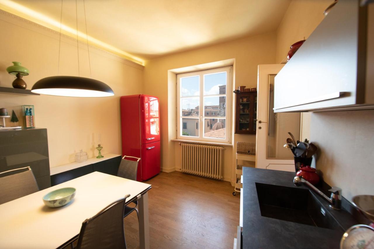 Residenza Al Pavone Luxury With Terrace Leilighet Lucca Eksteriør bilde