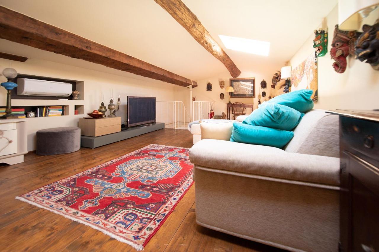 Residenza Al Pavone Luxury With Terrace Leilighet Lucca Eksteriør bilde