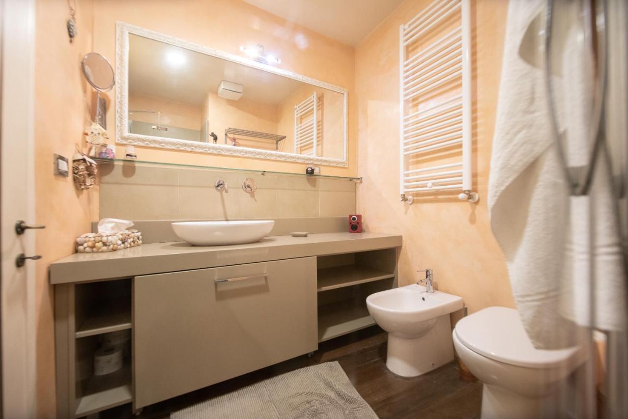 Residenza Al Pavone Luxury With Terrace Leilighet Lucca Eksteriør bilde