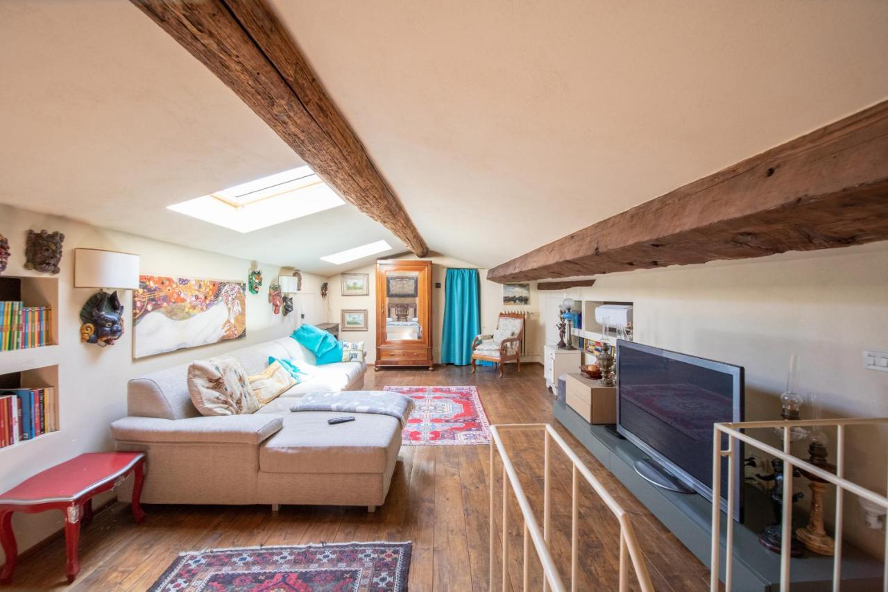 Residenza Al Pavone Luxury With Terrace Leilighet Lucca Eksteriør bilde